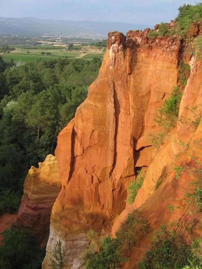 Roussillon en Isere La Maison Des Ocres - Provence المظهر الخارجي الصورة